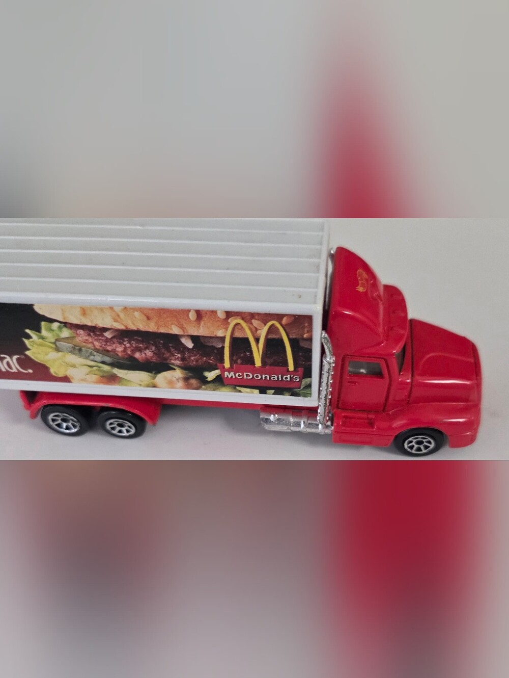 Vintage HOT WHEELS - McDonald's BOX TRUCK 1996 HAULERS Mattel Die-cast
